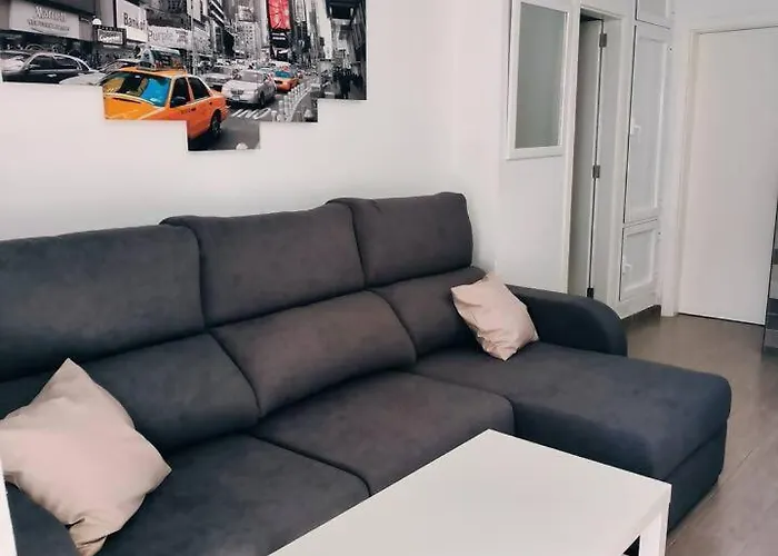 公寓 Puerto Del Carmen, Near Beach, Fast Wifi, Pool 卡门港